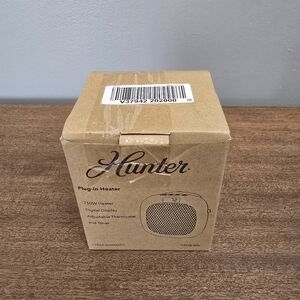 Hunter Plug-in Heater 750 W Model 73028, White